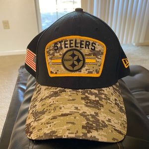 NWOT New Era Pittsburgh Steelers Salute to Service 2021 hat.